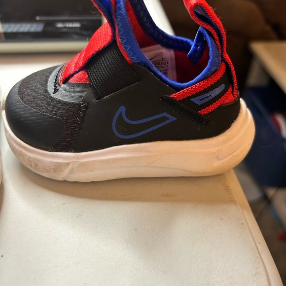 Nike 3C - Picture 2 of 2